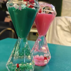 Black Unsinkable Cruise Ship in a Bottle – Titanic Ghost Ship Fluid Drift Toy with Liquid Motion | Nautical Desk Ornament for Home & Office Decor | Compact Size Gift Showpiece